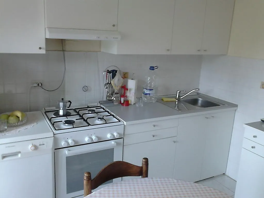 Apartment Dragan 0*, Pula
